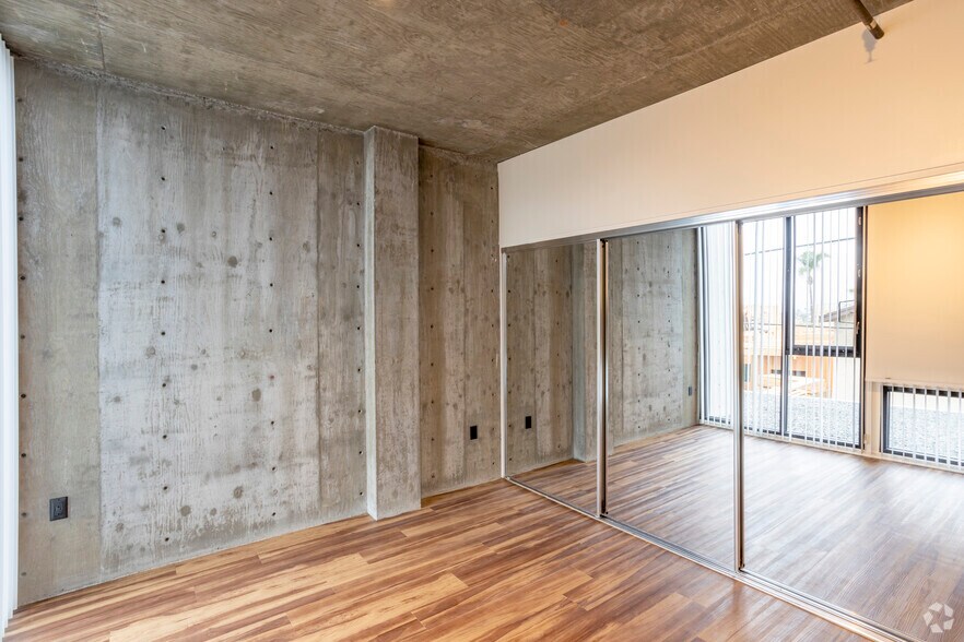 More Photos Of 4075 Park Blvd, San Diego Apartments For Lease