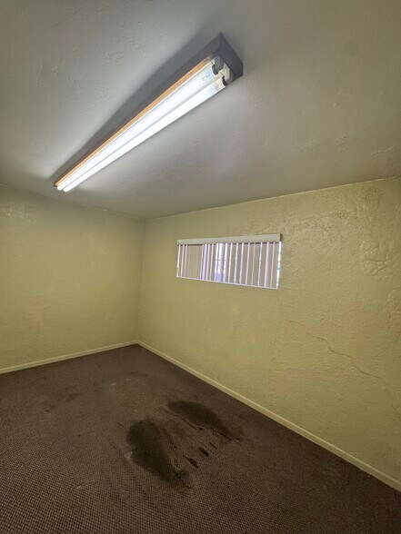 More Photos Of 1812 Santa Paula Dr, Las Vegas Medical For Sale