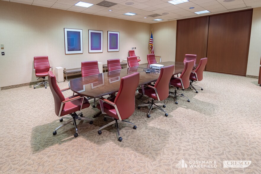 More Photos Of 28800 Clemens Rd, Cleveland Office For Lease