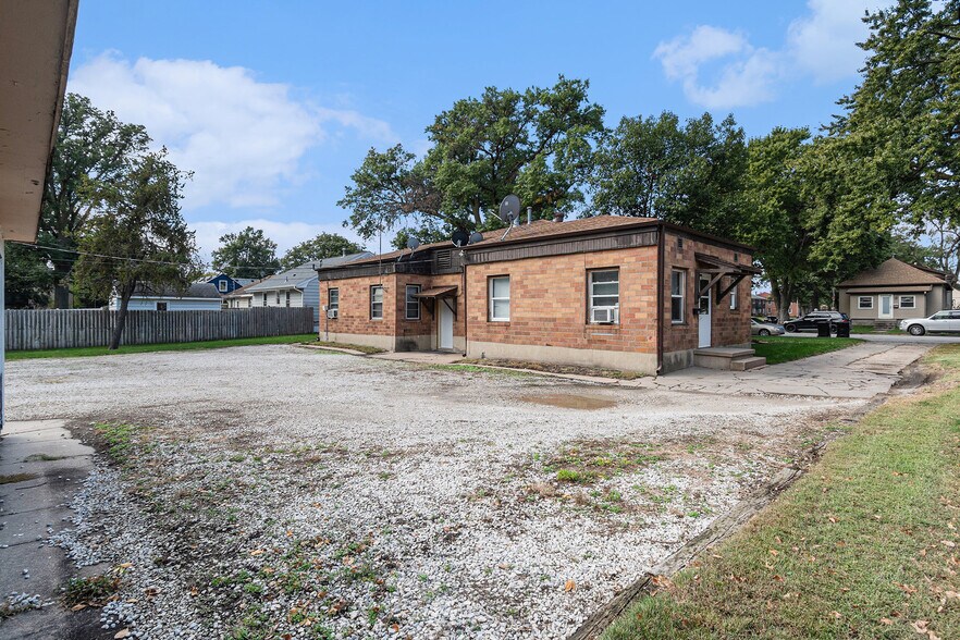 More Photos Of 1102-1108 N L Street, Fremont Multifamily For Sale