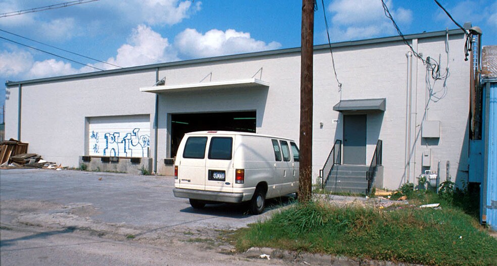 Primary Photo Of 1110 Henderson St, Houston Warehouse For Lease