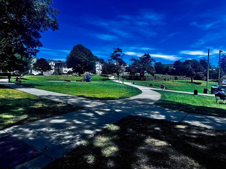 More Photos Of 270 Seabury St, Fall River Storefront For Sale