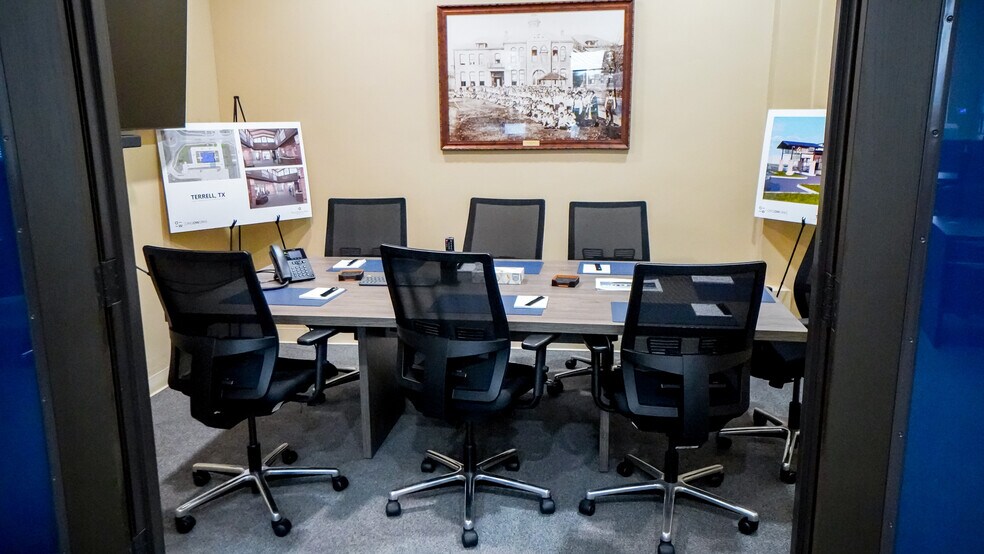 More Photos Of 101 N Fm-548, Forney Unknown For Lease