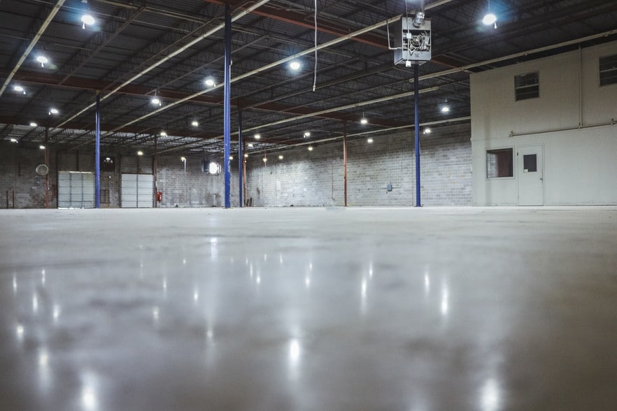 More Photos Of 1814 N Market St, Shreveport Manufacturing For Sale
