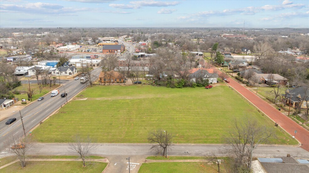 More Photos Of 208 Beckham ave, Tyler Land For Sale