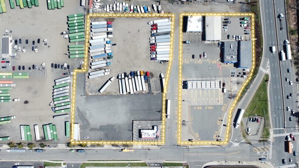 More Photos Of 1 Hackensack Ave, South Kearny Distribution For Lease