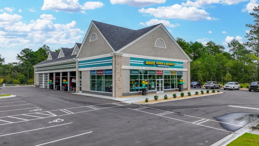 Primary Photo Of 355 Mill Creek Rd, Carthage Auto Repair For Sale