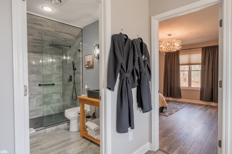 More Photos Of 125 River Ridge Dr, Pearisburg Hospitality For Sale