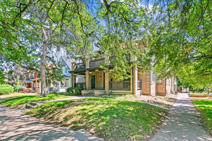 More Photos Of 1400 Detroit St, Denver Apartments For Sale