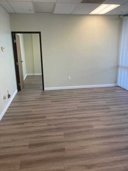 More Photos Of 11981 Jack Benny Dr, Rancho Cucamonga Warehouse For Lease