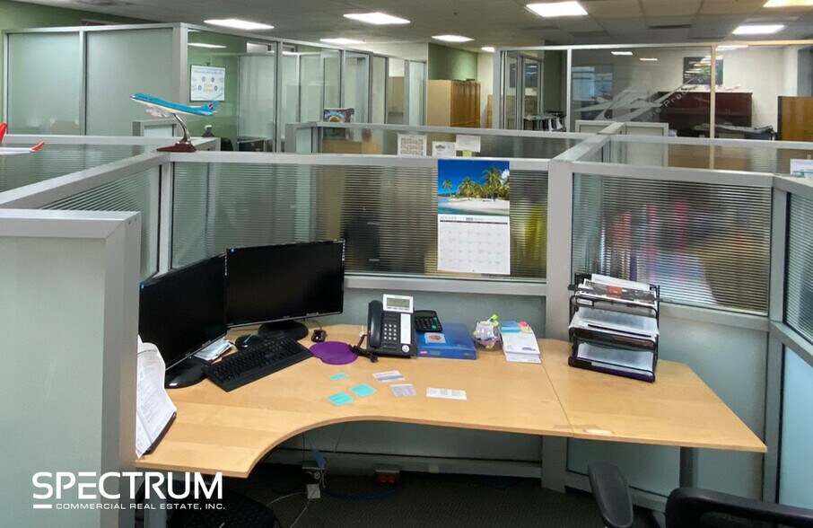 More Photos Of 28732 Witherspoon Pky, Valencia Manufacturing For Lease