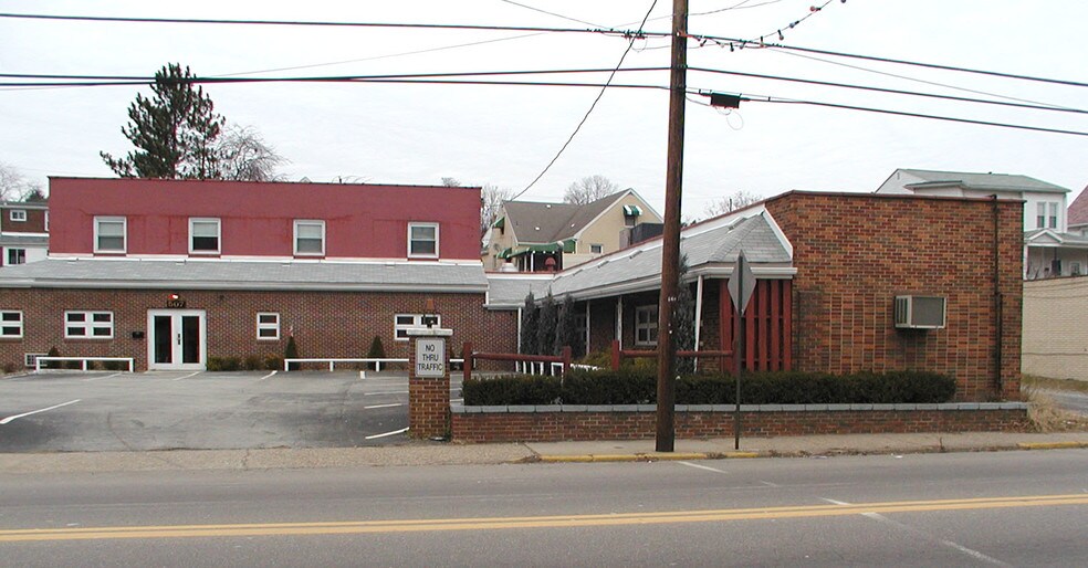 More Photos Of 507 Pittsburgh St, Springdale Rehabilitation Center For Sale