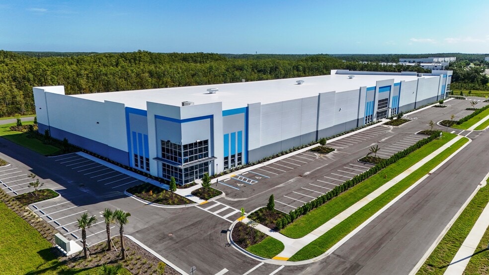 More Photos Of 16200 Ben Hill Griffin Pky, Fort Myers Unknown For Lease