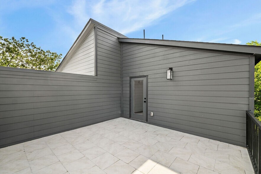 More Photos Of 125 Dashiell St, San Antonio Multifamily For Sale