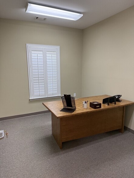 More Photos Of 232 Aldey Way, Greenville Office For Lease
