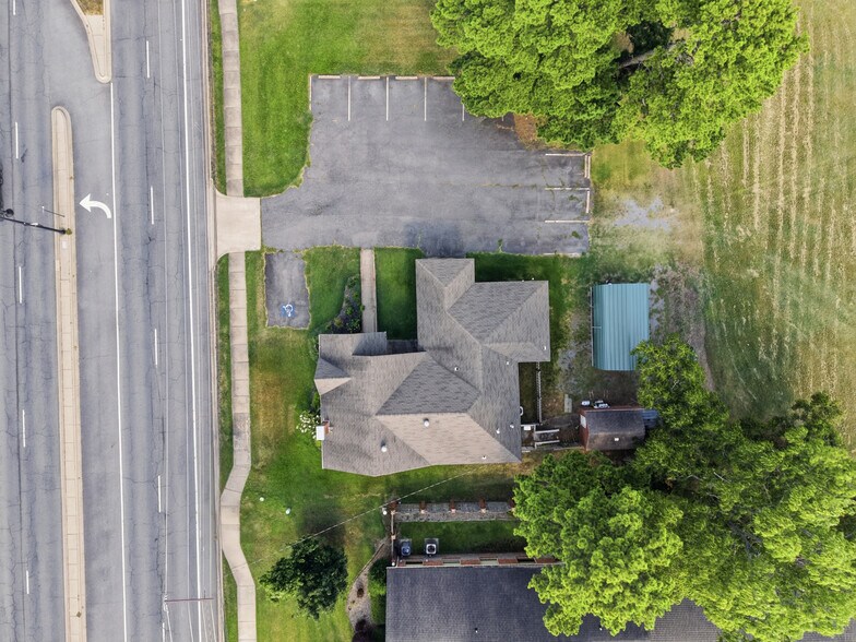 More Photos Of 2405 Prince St, Conway Office For Sale