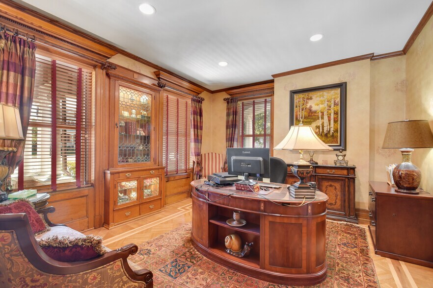 More Photos Of 1 Main St, Flemington Office For Sale