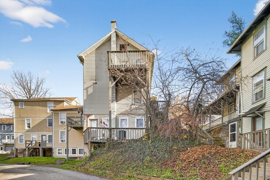 More Photos Of 204 W Spencer St, Ithaca Apartments For Sale