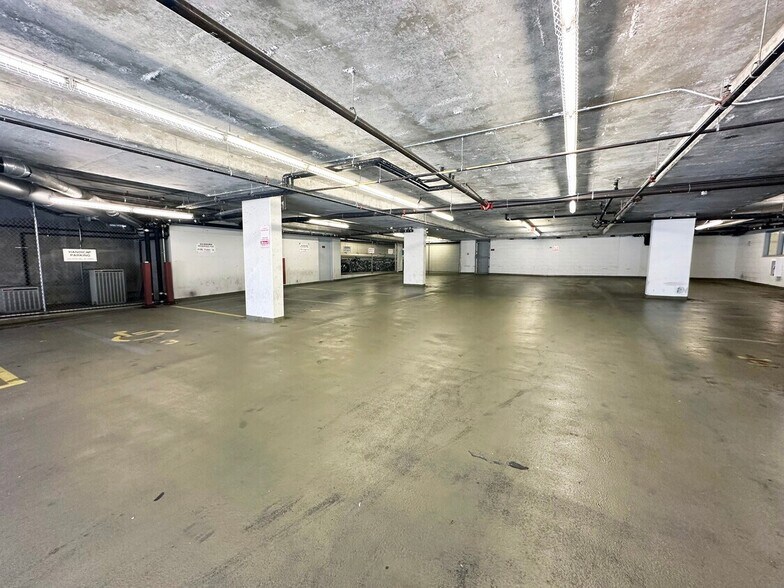 More Photos Of 4103 Fraser St, Vancouver Apartments For Sale