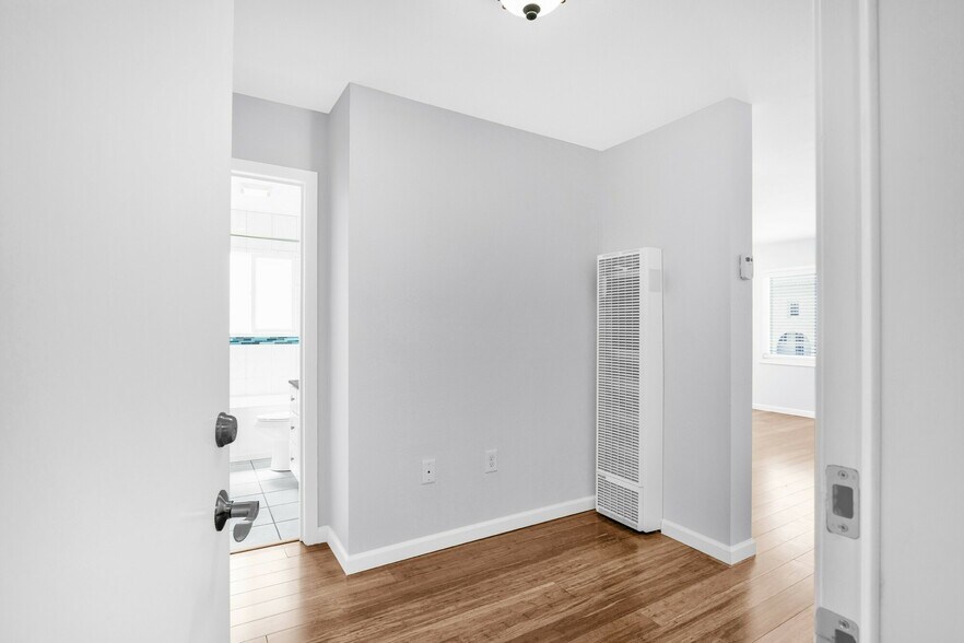 More Photos Of 1919 Curtis St, Berkeley Apartments For Sale