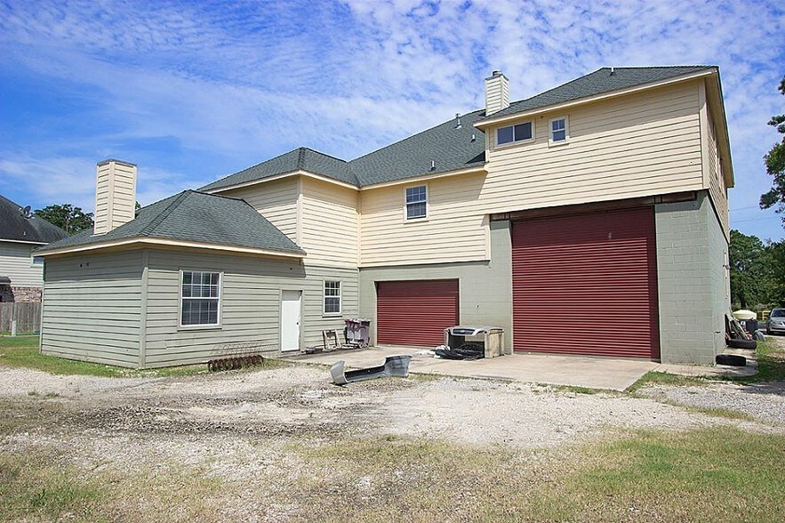 More Photos Of 4406 Theiss Rd, Humble Flex For Lease