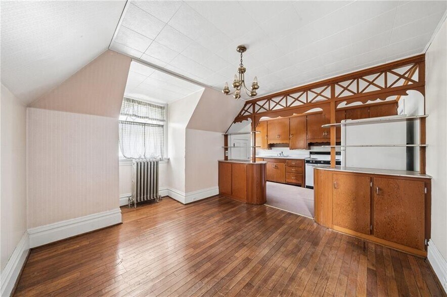 More Photos Of 112 Alexander Ave, Greensburg Office Residential For Sale