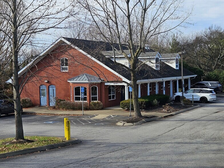 More Photos Of 4095 Mallory Ln, Franklin Medical For Sale