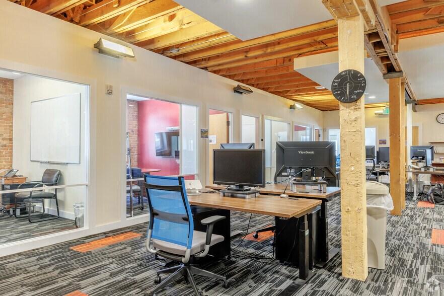 More Photos Of 1512-1514 Curtis St, Denver Loft Creative Space For Lease