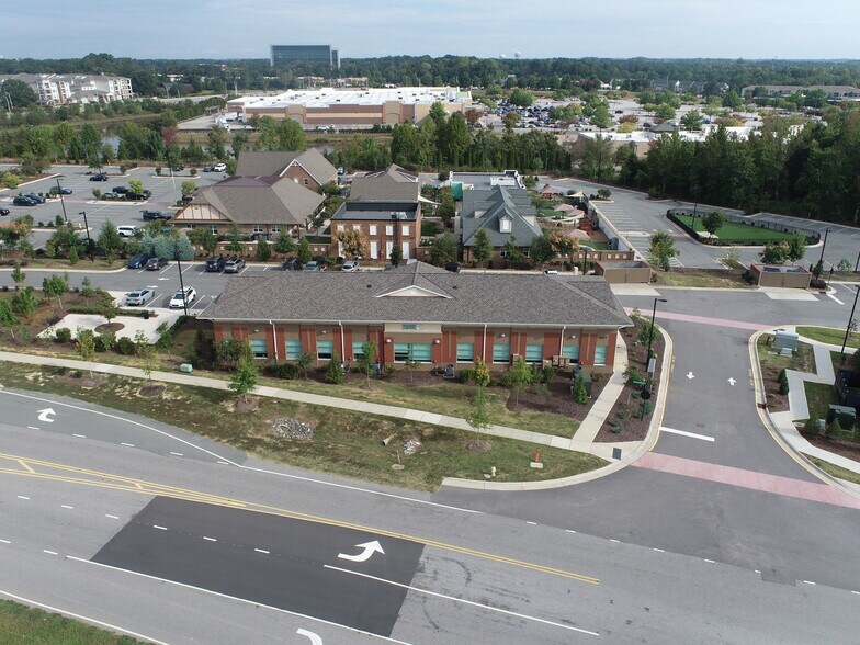 More Photos Of 2071 Ralph Stephens Rd, Holly Springs Medical For Lease