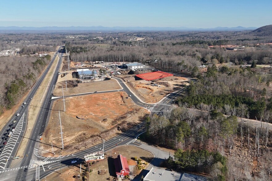 More Photos Of 4540 East Ridge Dr, Cumming Self Storage For Sale