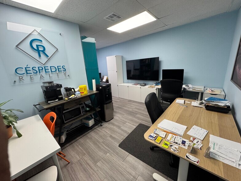 More Photos Of 717 Ponce de Leon Blvd, Coral Gables Office For Sale
