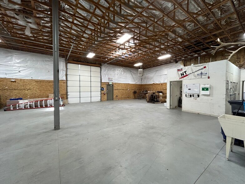 More Photos Of 195 Ingenuity Ave, Sparks Unknown For Lease