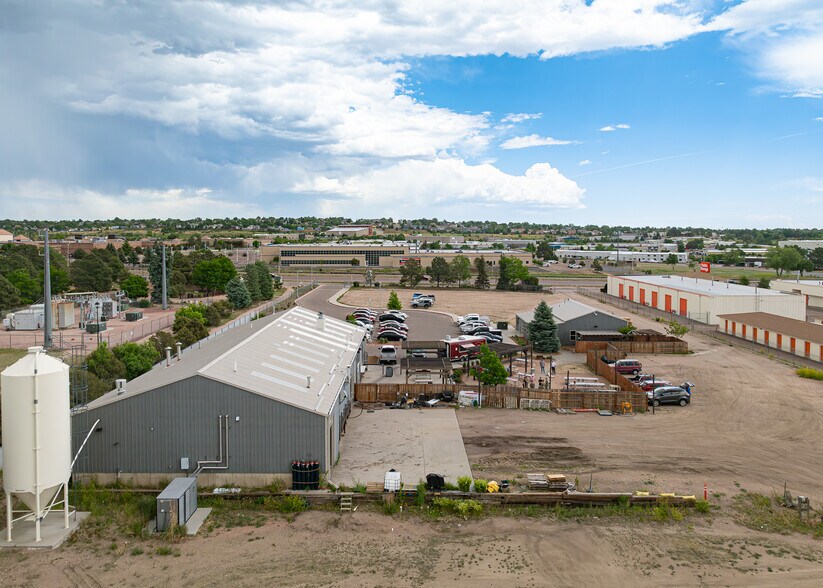 More Photos Of 2480-2490 N Powers Blvd, Colorado Springs Warehouse For Sale
