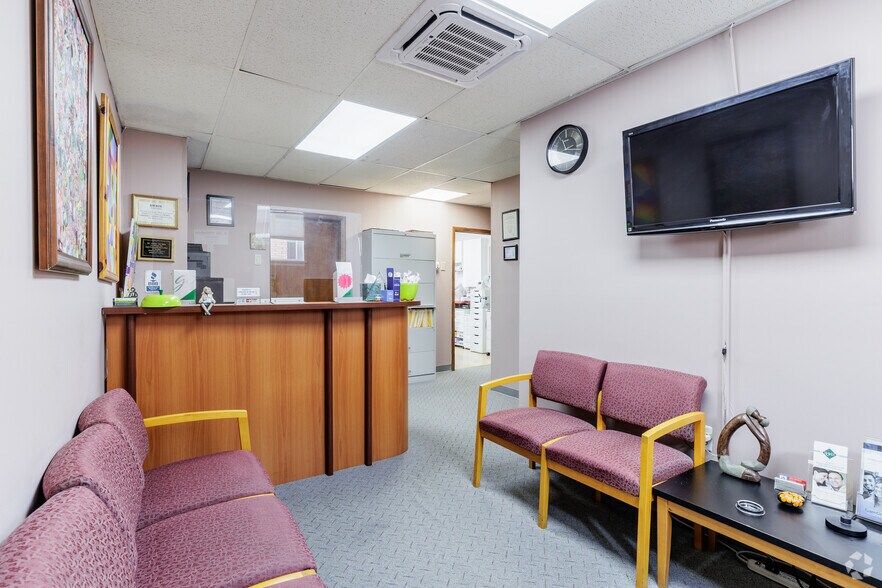 More Photos Of 26-07 Broadway, Fair Lawn Medical For Sale