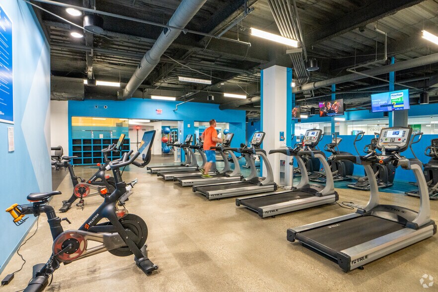 More Photos Of 900 Chelmsford St, Lowell Unknown For Lease