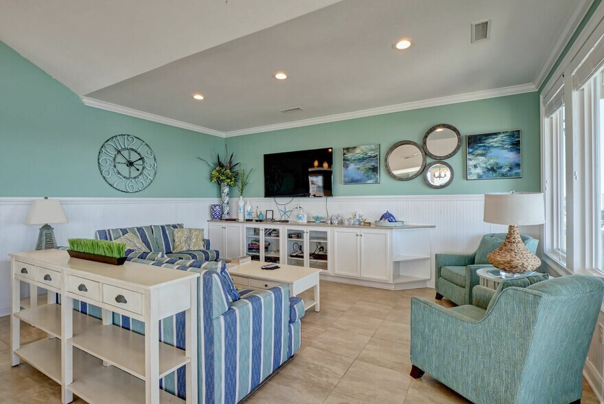 More Photos Of 2068 New River Inlet Rd, North Topsail Beach Apartments For Sale
