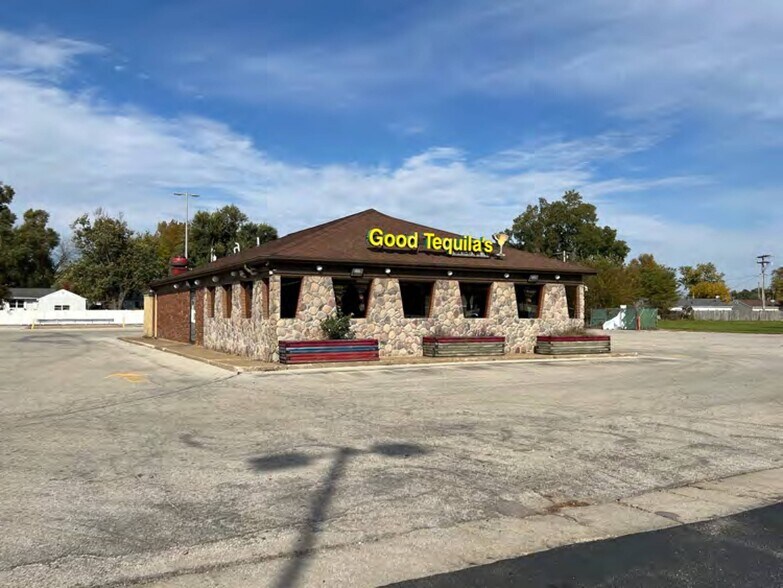 Primary Photo Of 1315 W Garfield Ave, Peoria Restaurant For Lease