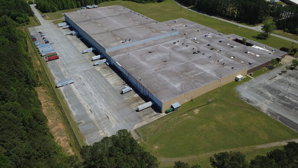 More Photos Of 633 Scottland Rd, Dillon Distribution For Lease