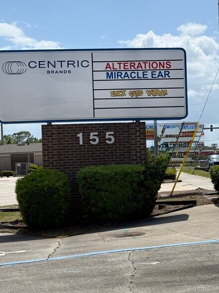 More Photos Of 155 Blanding Blvd, Orange Park General Retail For Lease