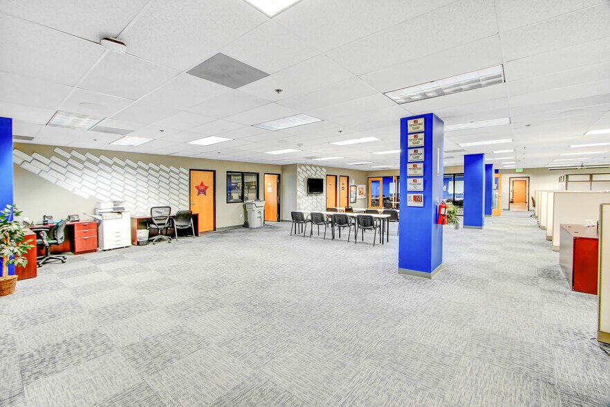 More Photos Of 9301 Corbin Ave, Northridge Office For Lease