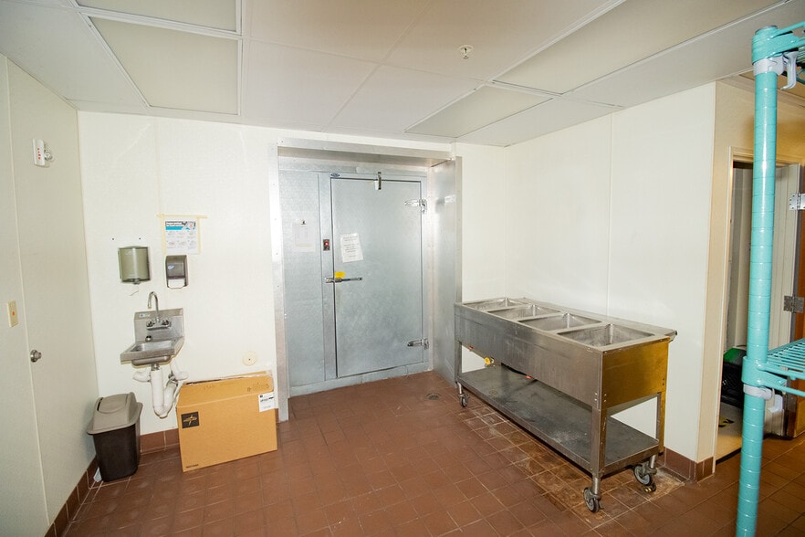 More Photos Of 224 E Central Ave, Andover Rehabilitation Center For Sale