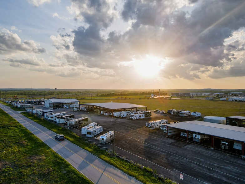 Primary Photo Of 10777 Highway 183 S, Austin Warehouse For Lease