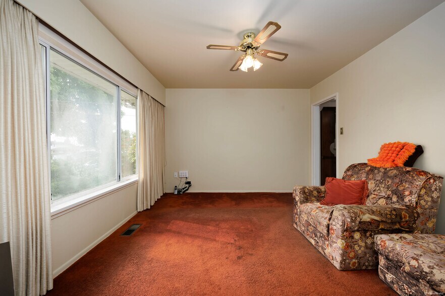 More Photos Of 7289 Dow Av, Burnaby Land For Sale