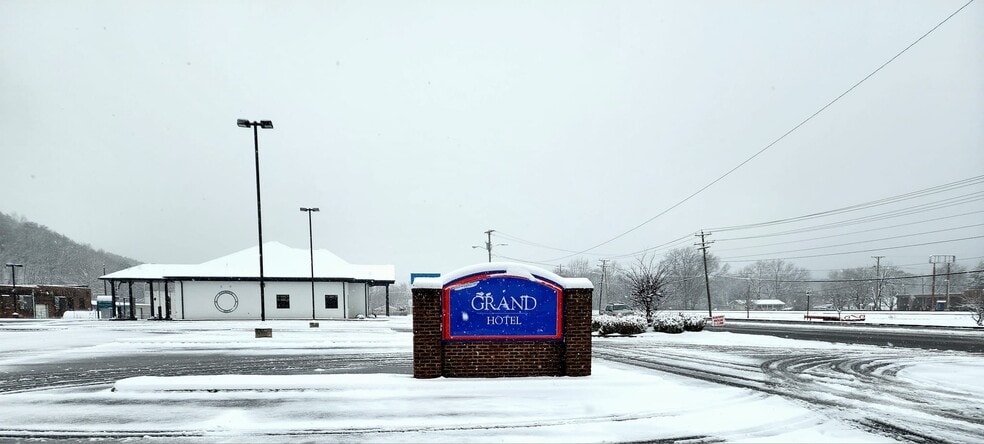 More Photos Of 22500 Rhea County Hwy, Spring City Hotel For Sale