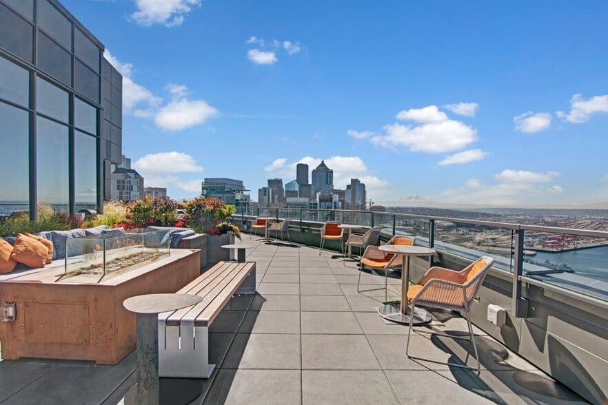 More Photos Of 2015 2nd Ave, Seattle Apartments For Lease