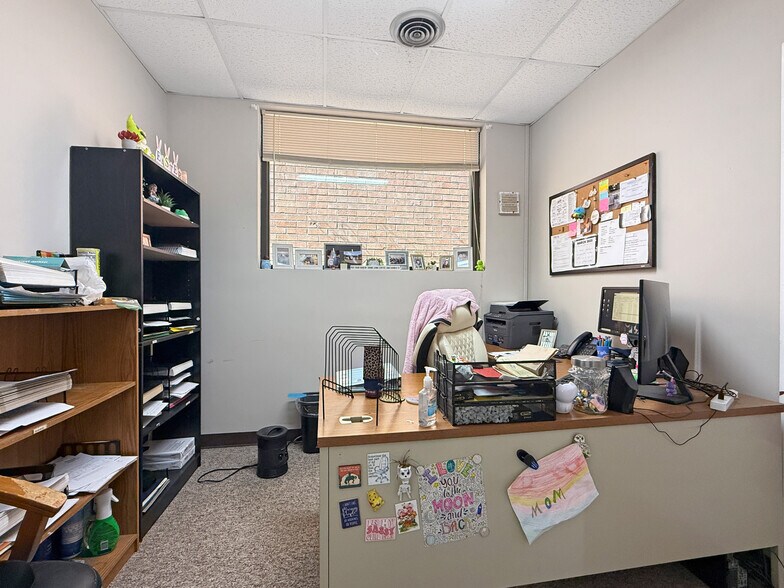 More Photos Of 109 W Atlantic St, South Hill Storefront Retail Office For Sale
