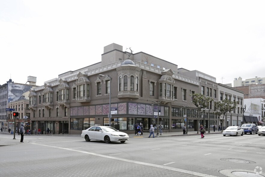 More Photos Of 108 E 5th St, Los Angeles Apartments For Lease