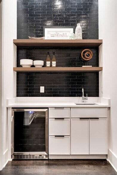 More Photos Of 2118 C-D Cliff dr, Nashville Apartments For Sale