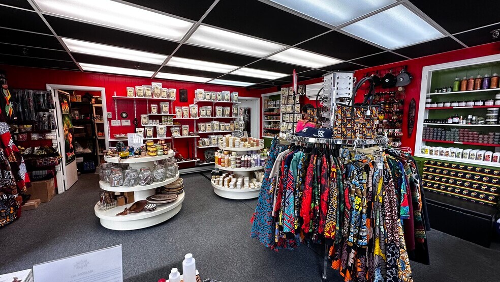 More Photos Of 1727-1801 Union Blvd, Allentown Warehouse For Lease