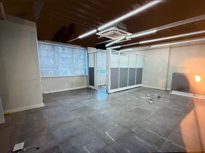 More Photos Of 381 S 5th St, Brooklyn Apartments For Lease